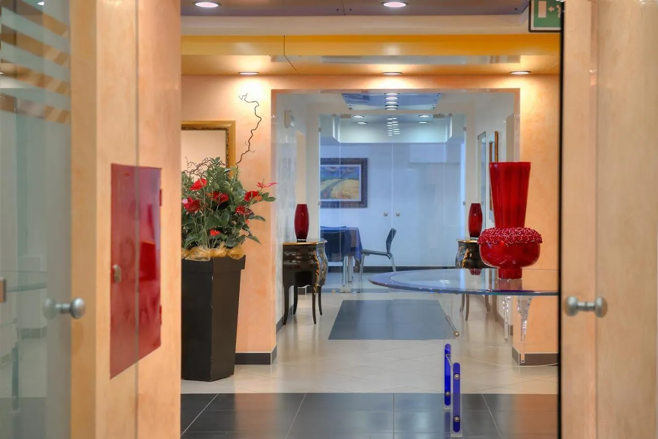 ****  Central Park Hotel מודנה איטליה