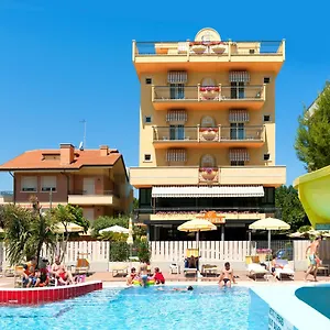 Hotell Caravel