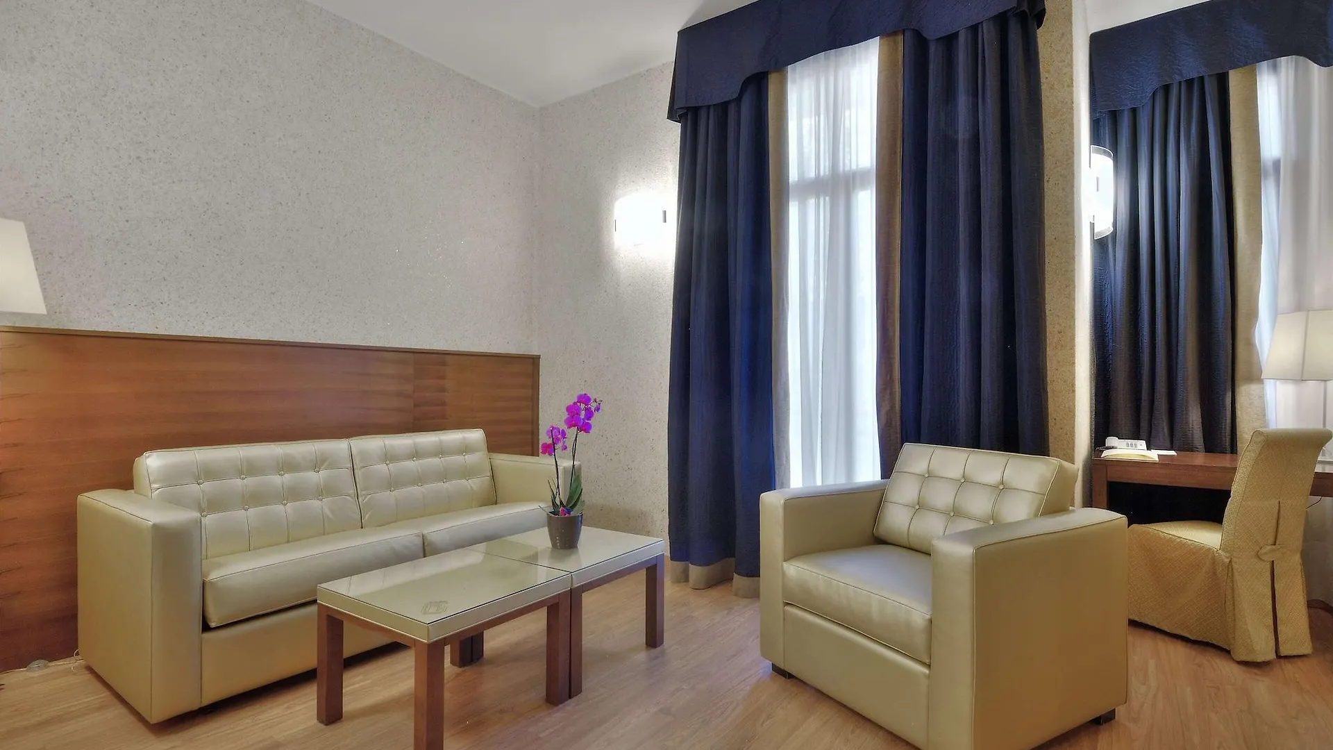 ****  Central Park Hotel Modena Italy
