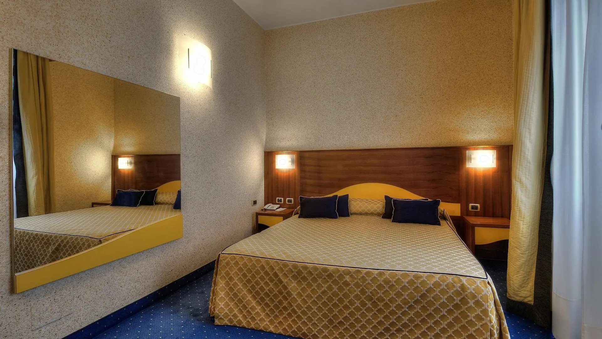 Central Park Hotel Modena 4*,  Italy